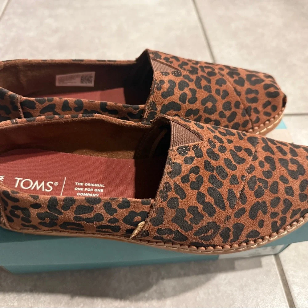 Toms Womens Leopard Slip Ons - Brown and Black - Picture 4 of 6